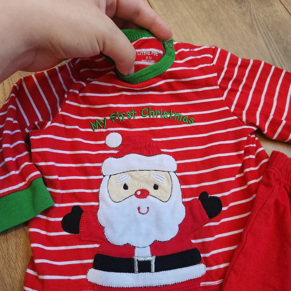 6 months my first Christmas outfit